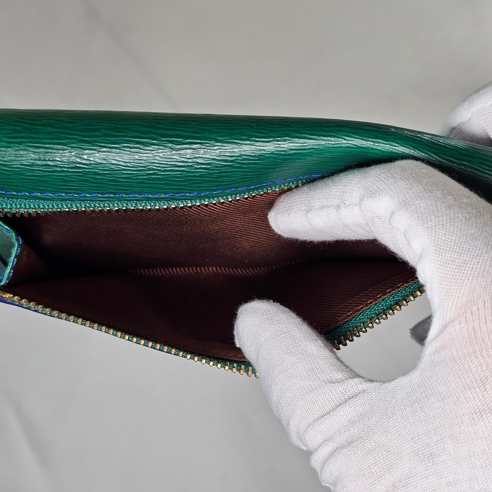 Lauren Ralph Lauren Green Textured Leather Slim Bifold Wallet Blue Stitching - Picture 4 of 10